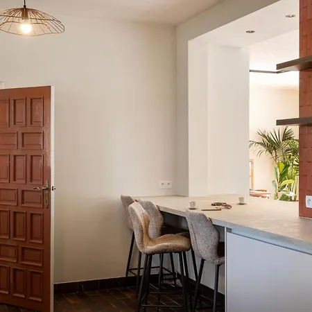 Nestor * Sint-Idesbald